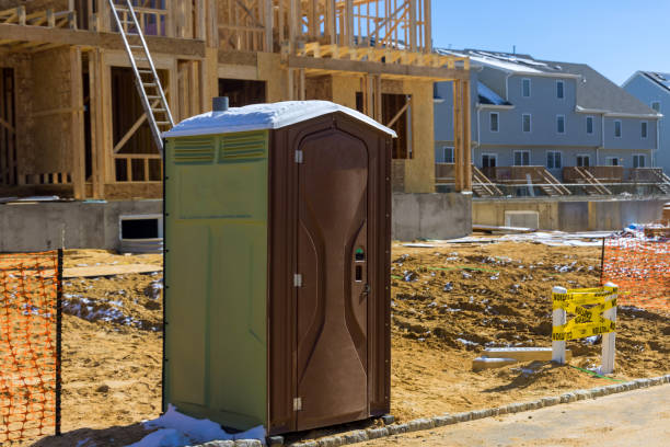 Porta potty rental for festivals in Mirrormont, WA